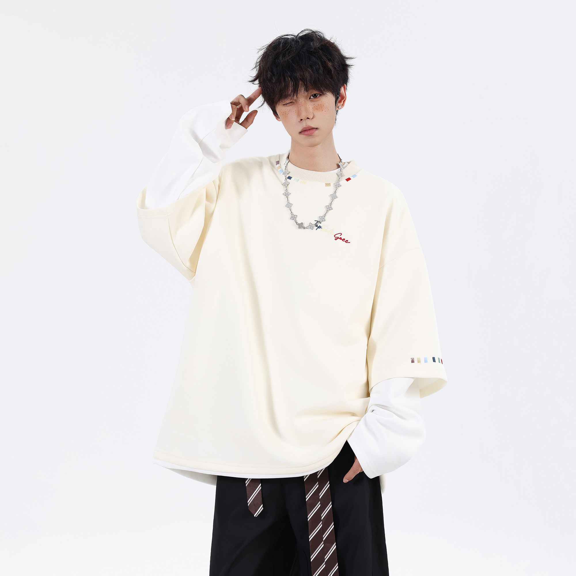 趋势2026春装新款大码宽松假两件卫衣外套JK106P68控98，女装短外套，电商A031