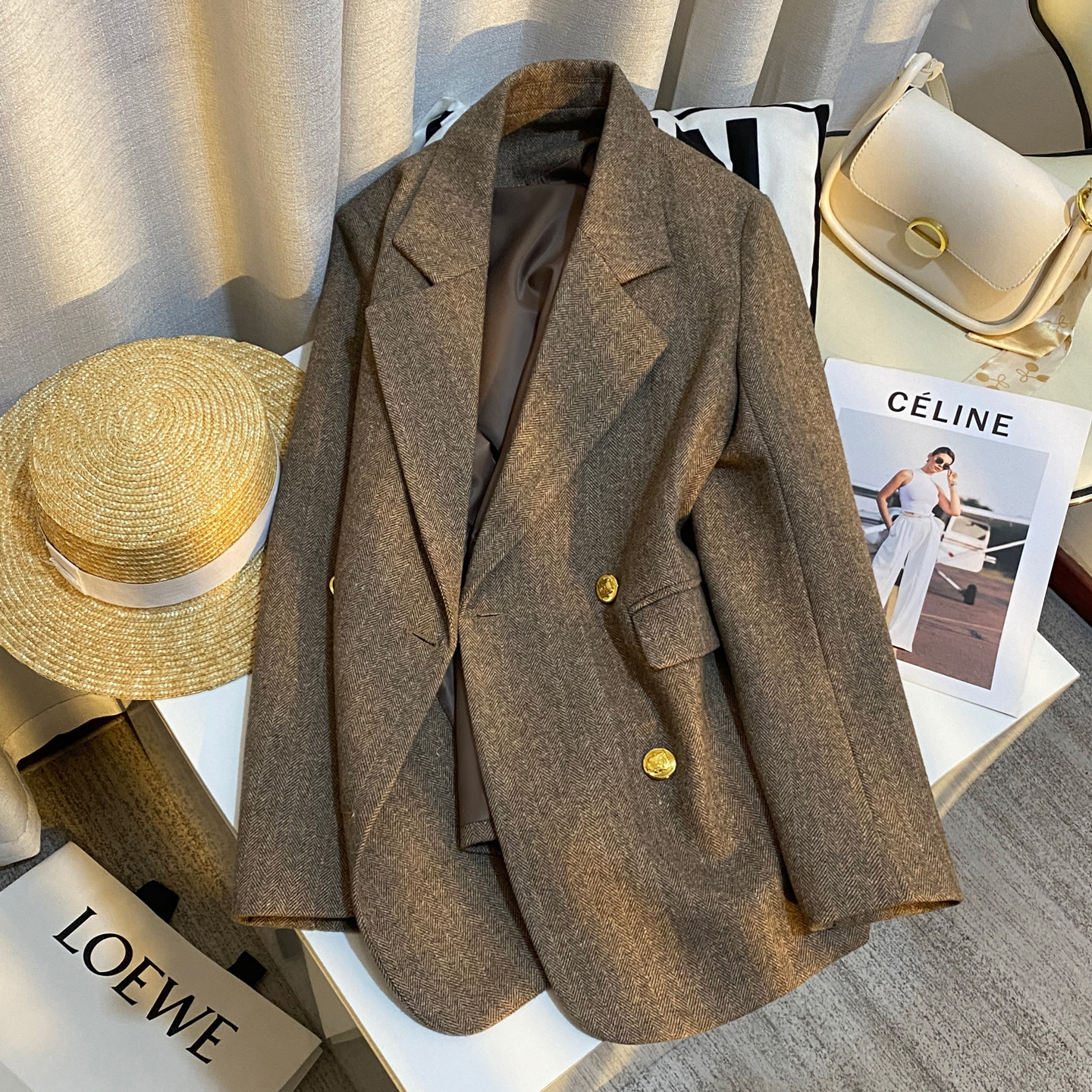 咖色法式复古慵懒风质感毛呢西装外套女2025秋冬新款百搭西服