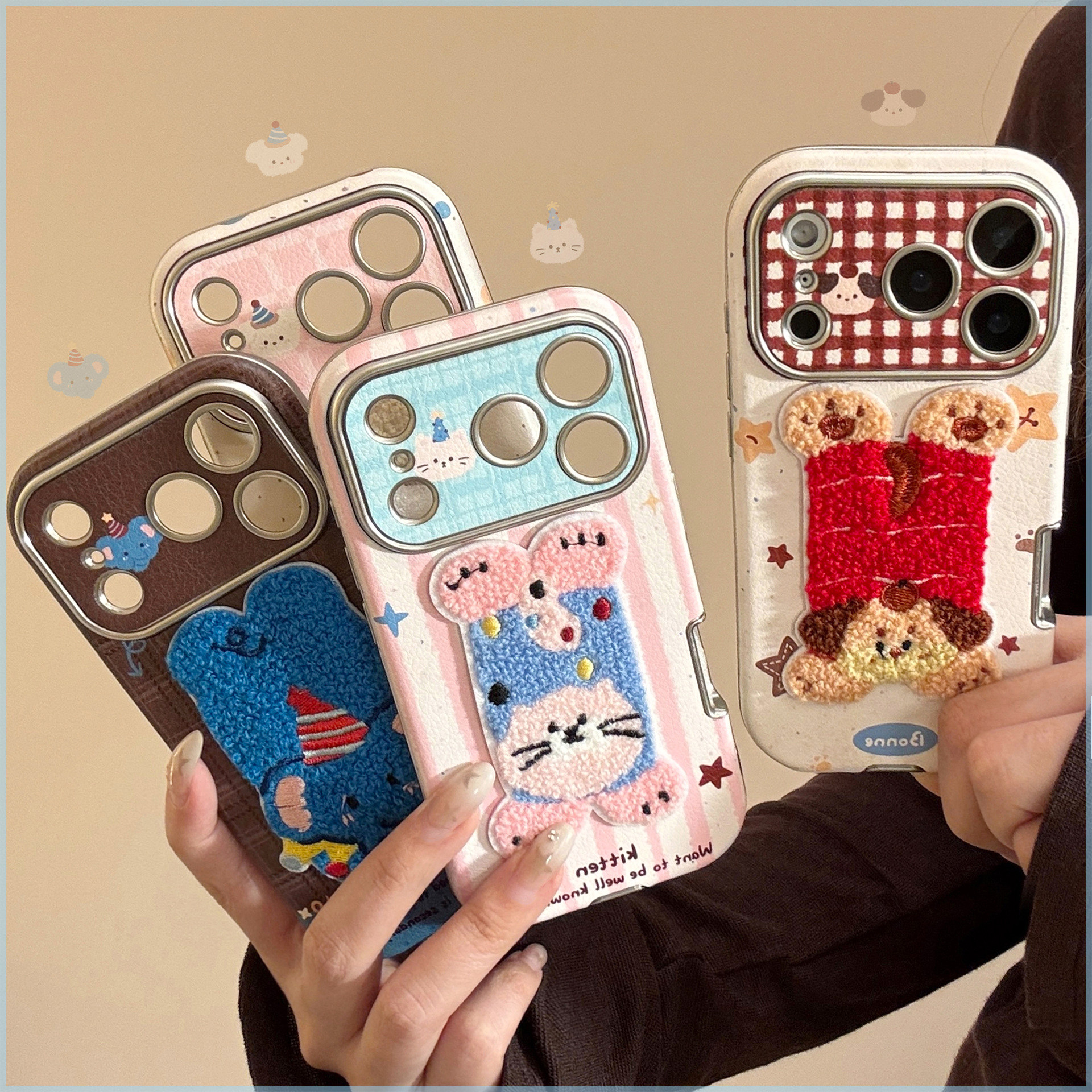 秋冬适用iphone17promax苹果16手机壳15毛绒卡通小动物13皮质11个性