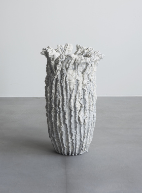 秋山亮太发泡装饰现代家居材料