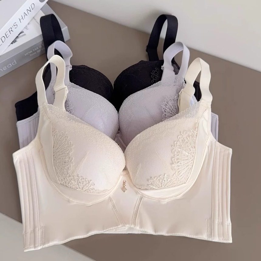 调整型桑蚕丝内衣性感刺绣缎面V型聚拢收副乳防下垂矫正文胸