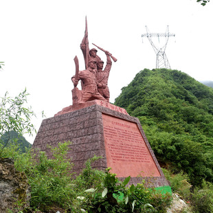 大型水泥雕塑定制现场直塑护栏座凳园林景观红色题材圆雕浮雕户外