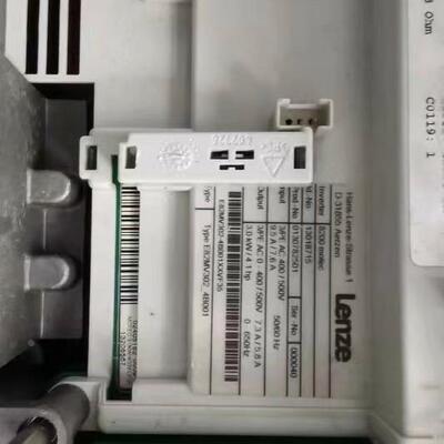 询价供应Lenze伦茨变频器 E82MV302-4B151 质保一年实物拍摄咨询