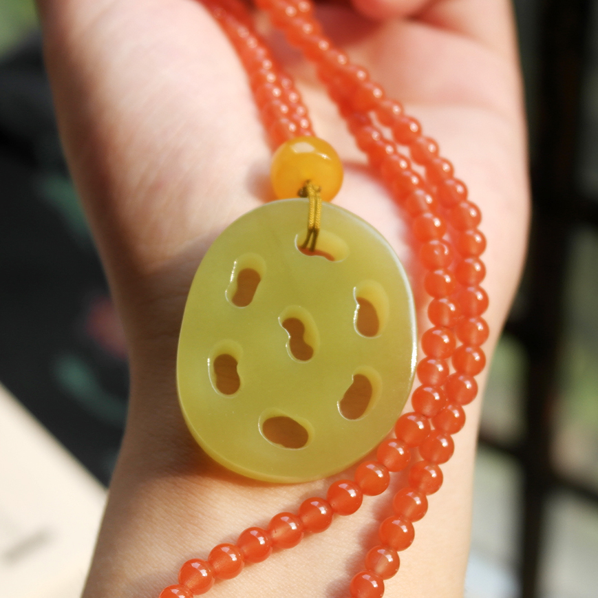 【雅布藤】已嫁。路路通顺。和田玉藕片挂件 新疆若羌黄口