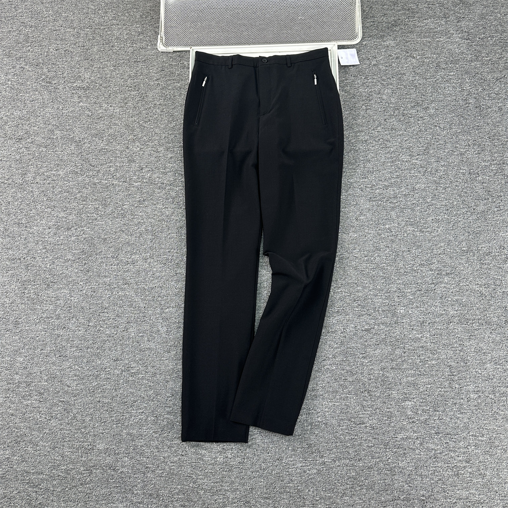 常规百搭风工拉链装饰长裤