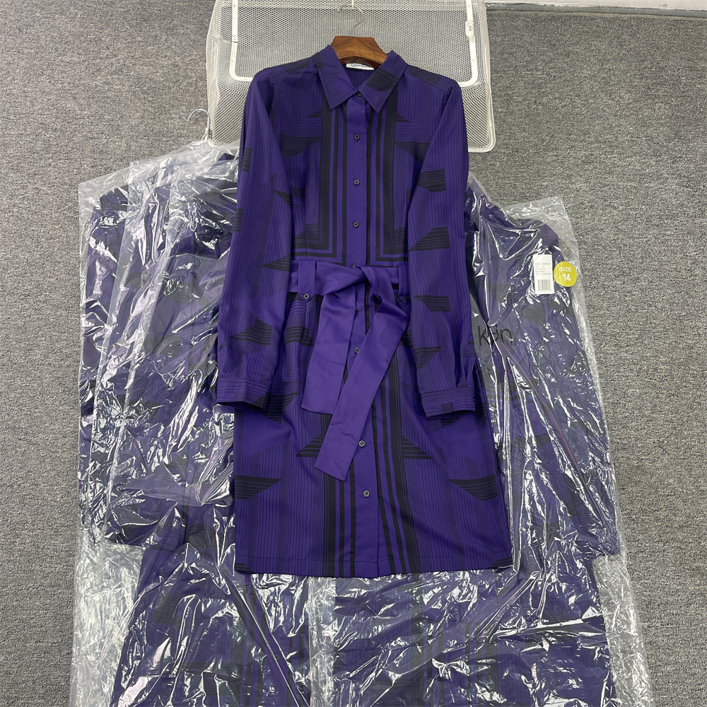 H型工艺图纹大码修身连衣裙