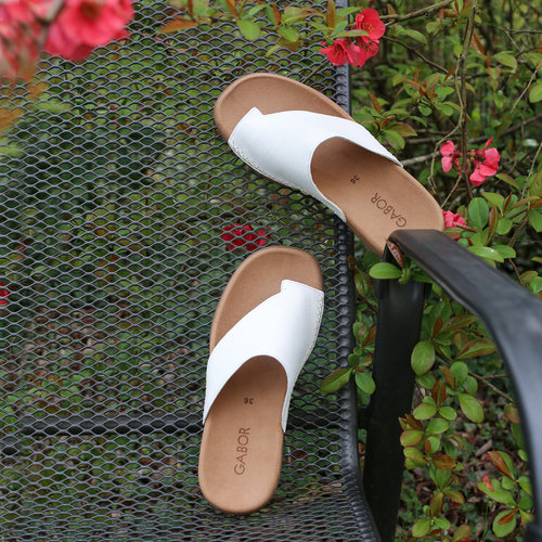 一字拖德国嘉宝平底头层牛皮凉拖