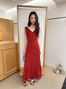 HeyAria 25夏法式轻熟风富贵气质v领修身无袖连衣裙