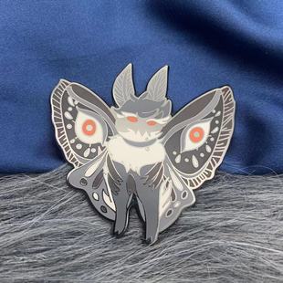 胸牌创意黑色飞蛾蝴蝶昆虫胸针卡通日系金属徽章学生胸章配饰勋章