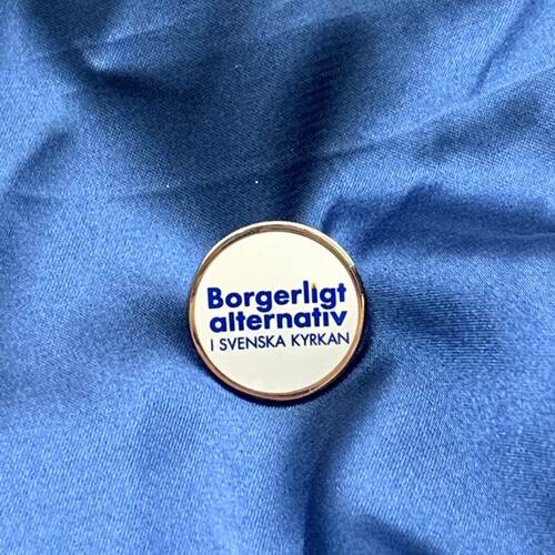 Borgerligt 胸章胸针英文字母别针ins风衣服装饰个性简约金属徽章