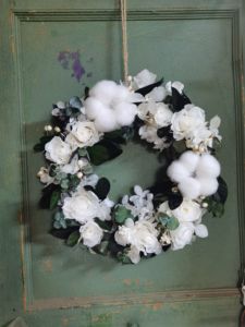 素白仙气永生玫瑰棉花绣球真花干花花环壁饰婚礼装饰花门楣花门挂