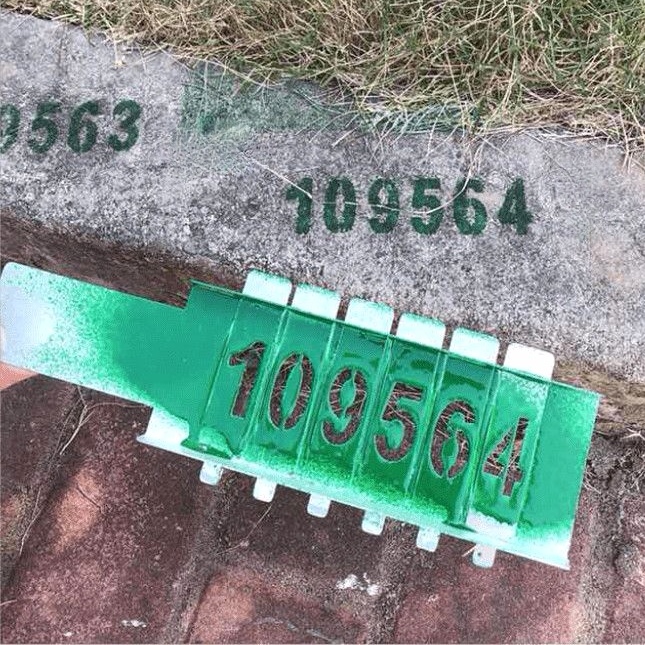 金属镂空喷漆字模板带卡槽可更换