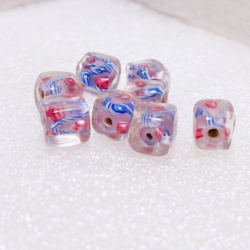 8*8mm樱粉古风散珠不掉色