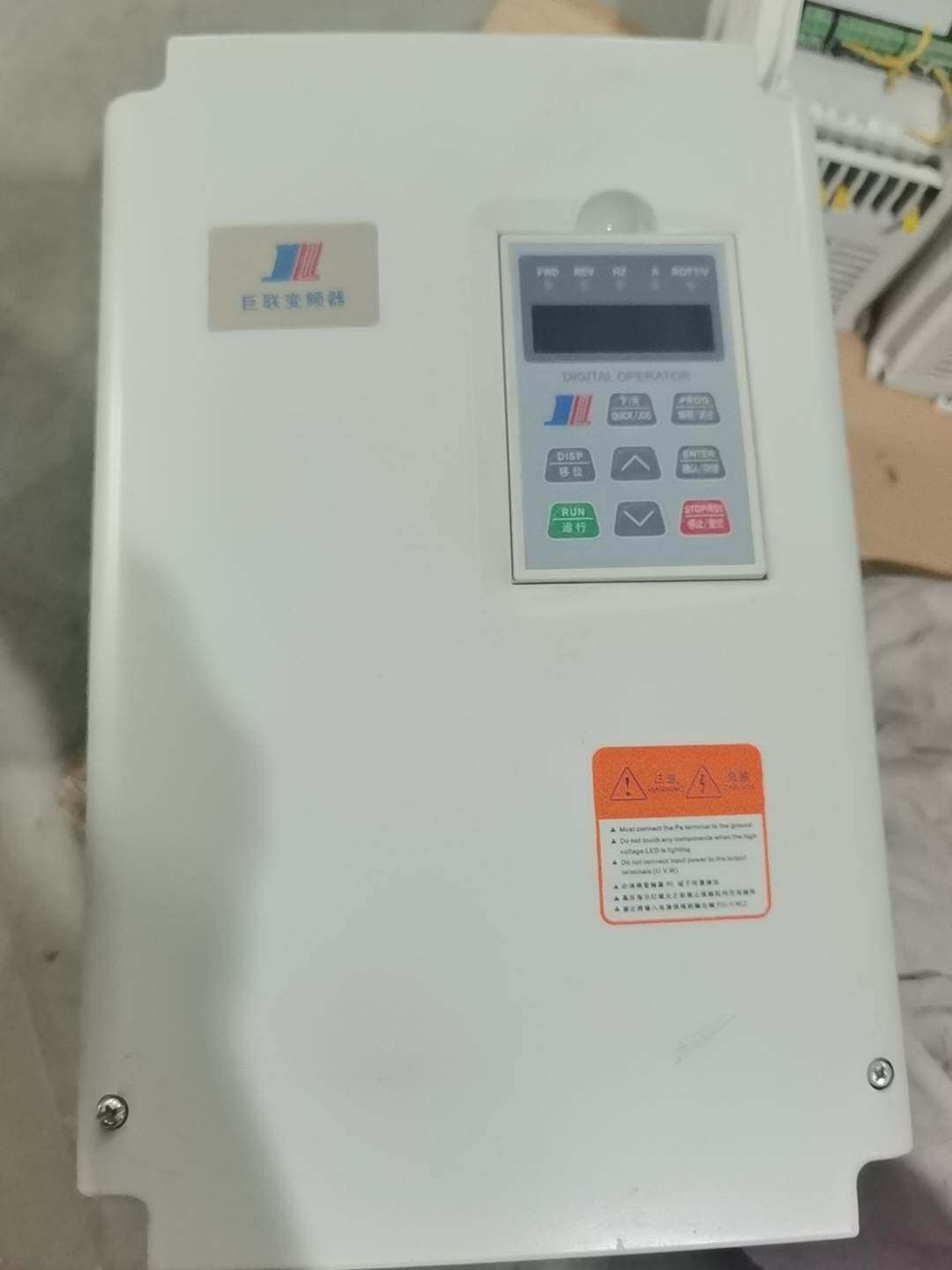 巨联变频器jl-v81gv43075l 7.5kw拆机询价