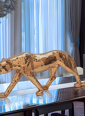 现代轻奢豹子摆件落地狗家居电视柜书房玄关酒柜办公室样板间摆设