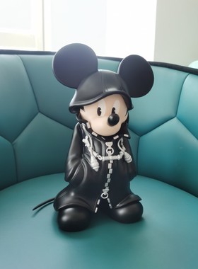 米奇国王摆件雕塑树脂彩绘潮流潮品玩具儿童卡通房饰品ins