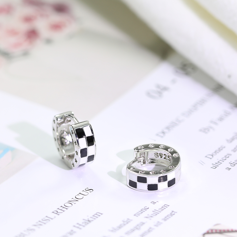 棋盘格耳环珐琅纯银轻奢女