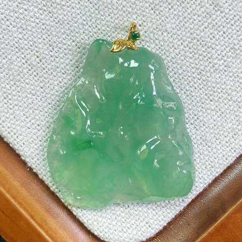 1490号18k黄金扣天然缅甸翡翠a货高冰胶金丝阳绿原石吊坠一图一物