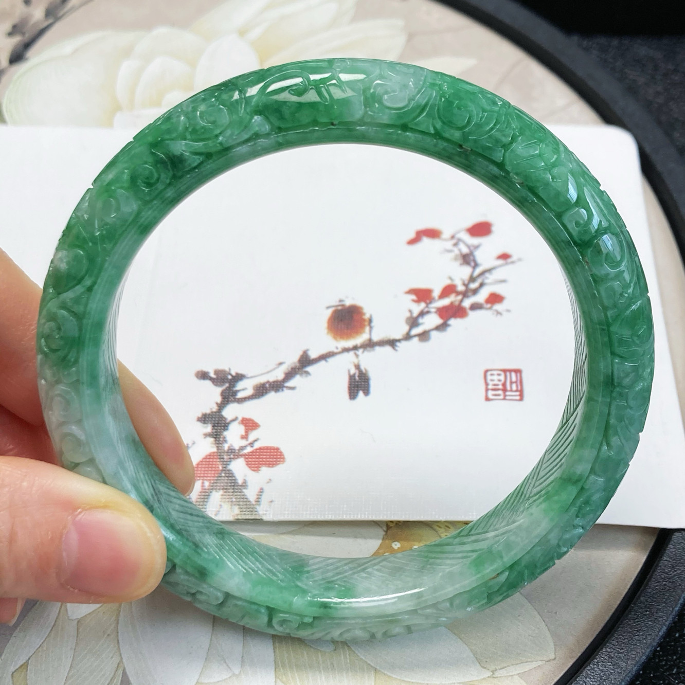 0885号【58平安镯】天然缅甸翡翠a货细糯冰白底青雕花镯