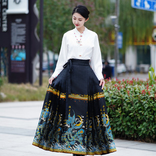 羽康福明制汉服女新中式仿妆花马面裙半身裙百搭秋冬款套装宫廷风