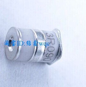 贴片陶瓷气体放电管 防雷管 3R420A-5S 5*7.2 420V 一边方一边圆