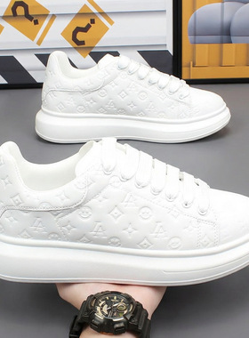 厚底小白鞋2026年新款韩版网红男鞋平底休闲运动鞋立体印花