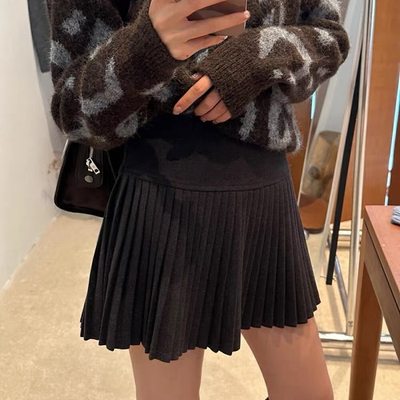 伯克利高腰压褶半身裙大尺码微胖黑色显瘦毛呢A字短裙小个子百褶
