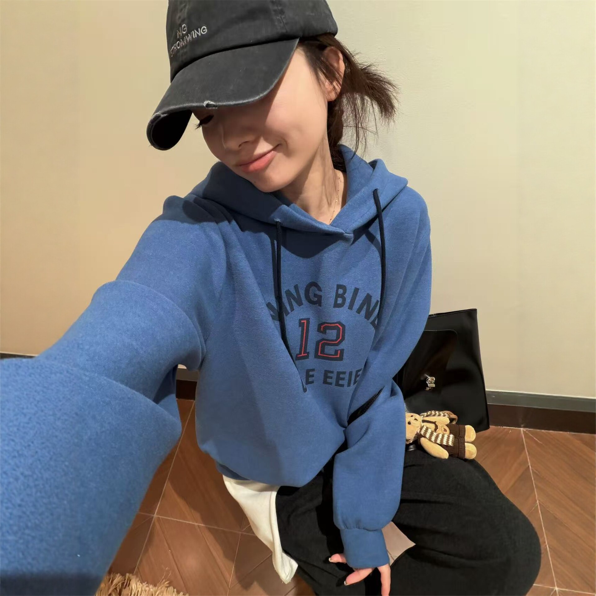 欧洲站加厚连帽数字字母卫衣女时尚洋气运动休闲百搭穿搭松弛感潮