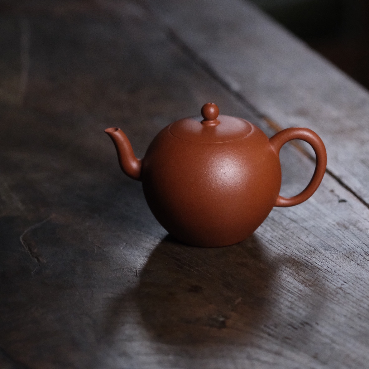 圆珠壶 朱泥  130cc 朱云舒老师徒弟沈鹏 全手工制作 紫砂壶