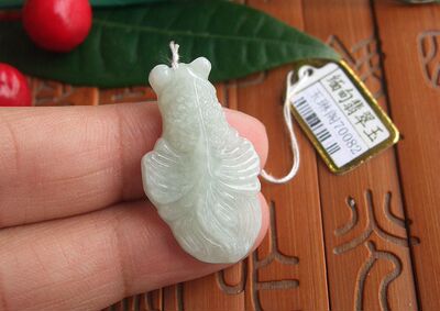 天然a货翡翠连年有余金鱼缅甸玉