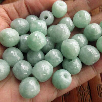 路路通鼓珠顶珠圆润款翡翠玉