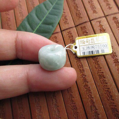 保真鼓形顶珠桶珠路路通小吊坠75700实物拍图缅甸玉天然A货翡翠玉