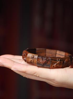 沉香木十二生肖手镯手串