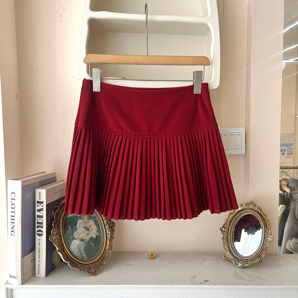 青青大码女装 秋冬韩系设计感显瘦高腰红色毛呢百褶裙半身裙D5125