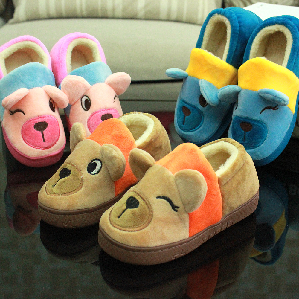 Pantoufles enfants en suède pour hiver - semelle caoutchouc - Ref 1032380 Image 1