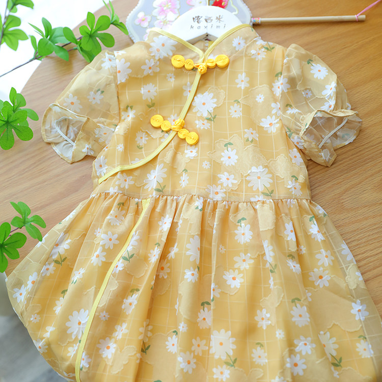2025新女童连衣裙儿童旗袍蓬蓬裙黄色碎花唐装汉服中小童洋气裙子