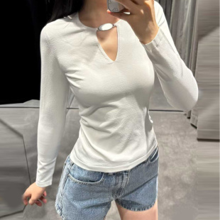 26新款 特惠229 搭扣V领 弹力修身 不退不换 薄针织衫 原409