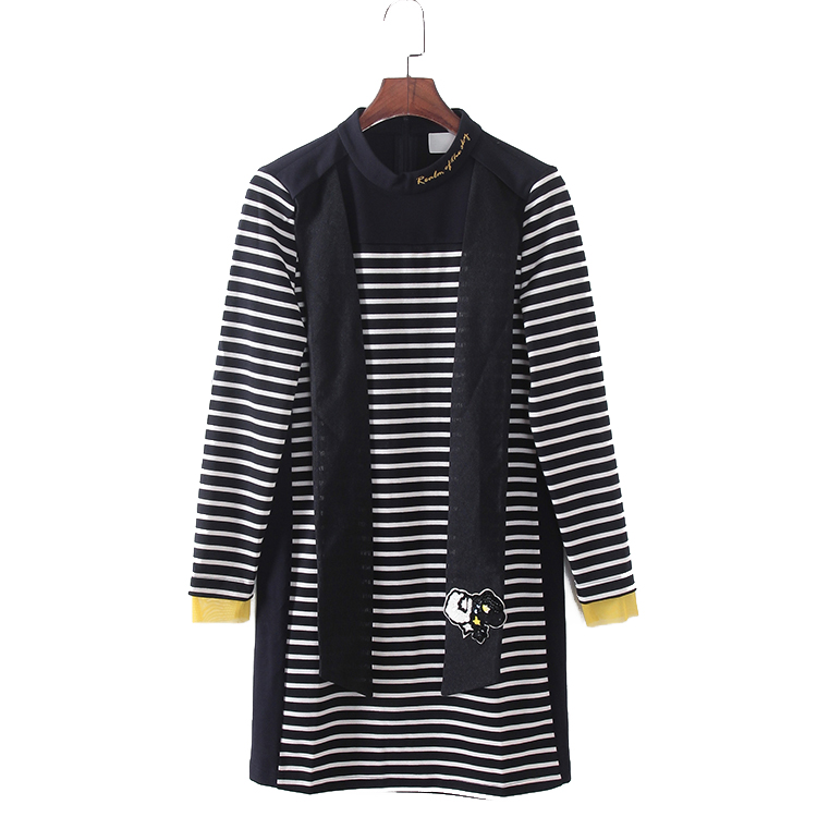 休闲风条纹针织连衣裙