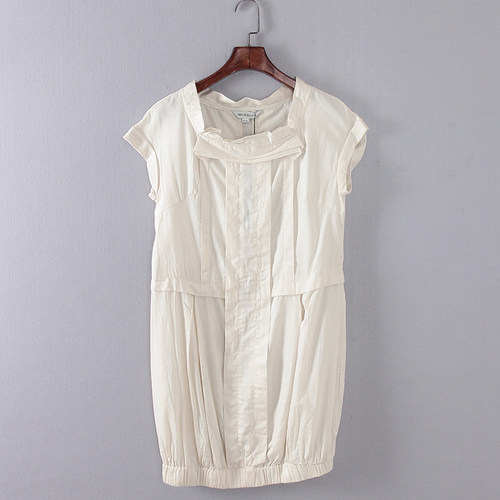 法式慵懒风短袖连衣裙