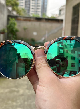 时尚潮流街拍网红绿色太阳眼镜