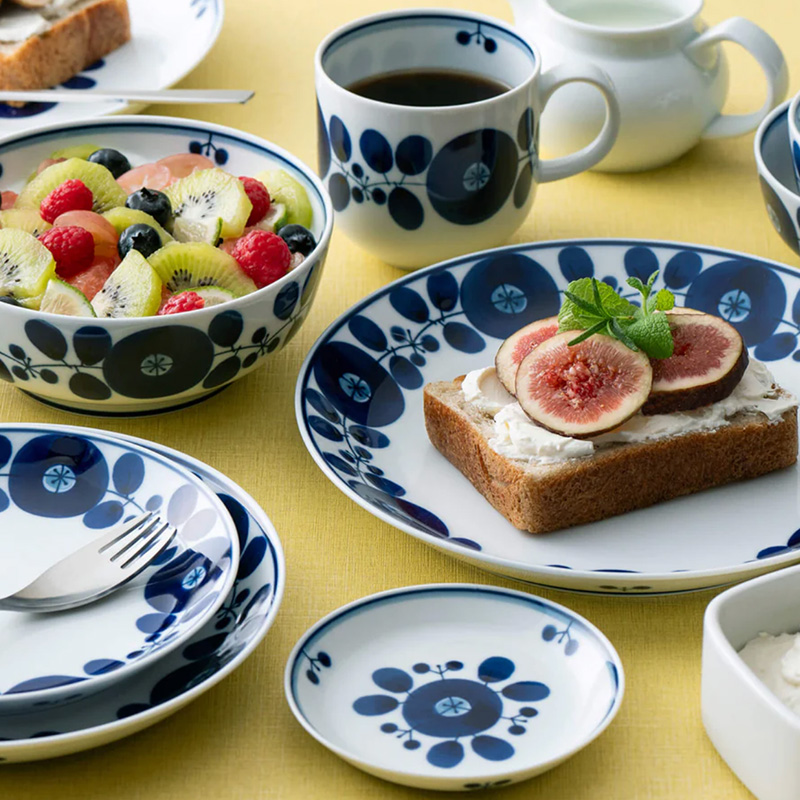 日本进口白山陶器Bloom手绘花环花束饭碗茶碗餐盘手握杯马克杯