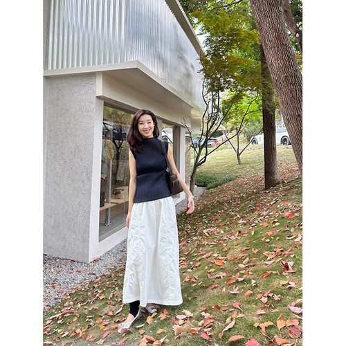 无袖休闲竖百褶轻薄上衣