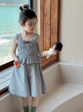 女童套装2026夏季新款儿童韩系格子短款吊带上衣5分阔腿裤两件套