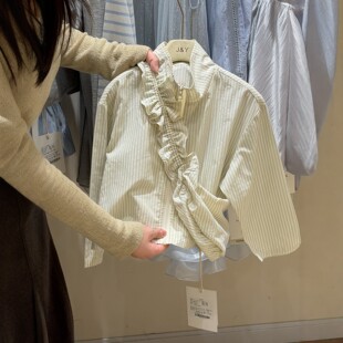 2026秋季新款女童韩版条纹花边立领衬衫外套设计感小众洋气百搭潮