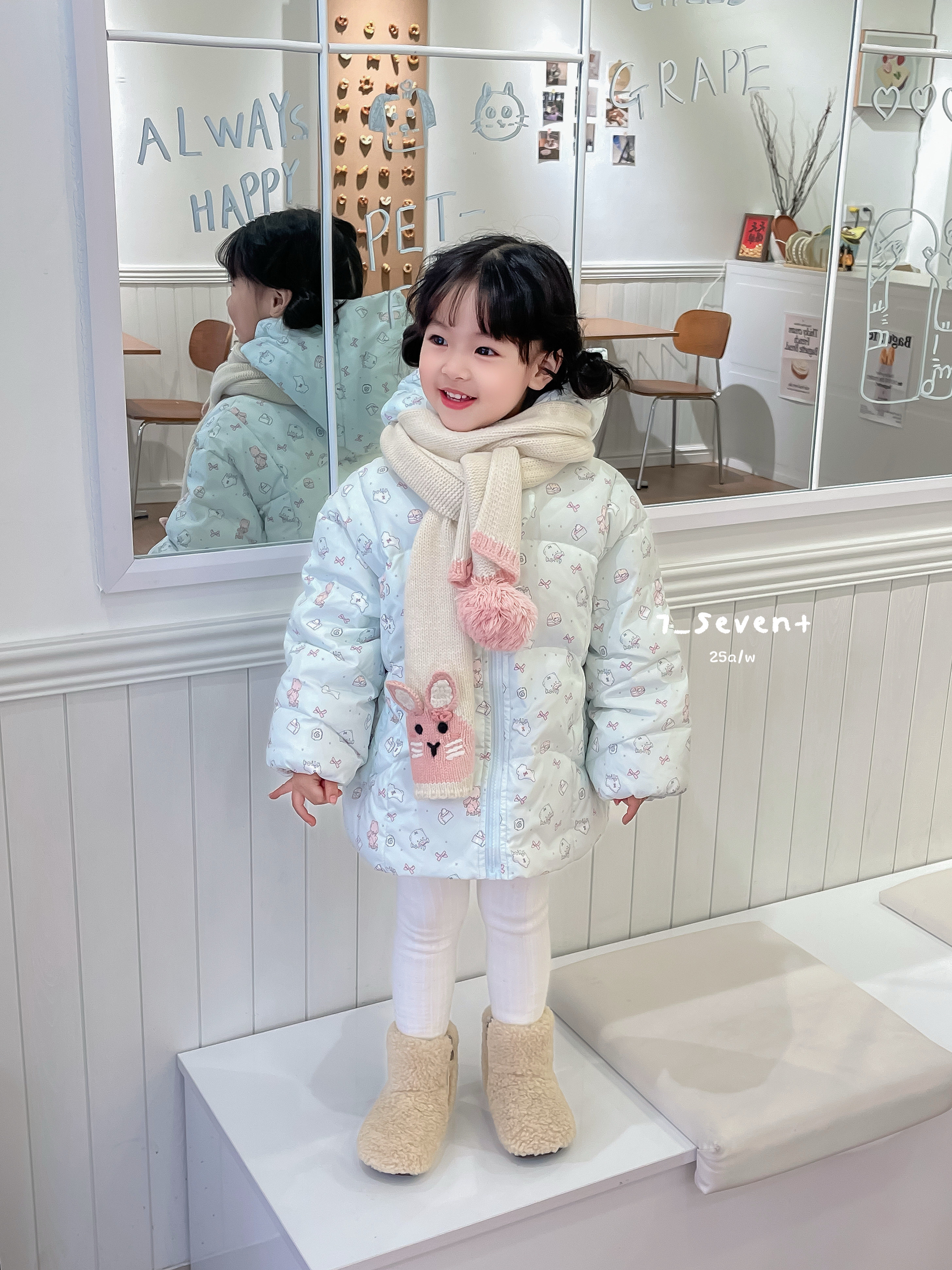 7seven围巾款羽绒服女童中羽绒服