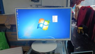 三星  S24D360HL    23.6寸高清护眼显示器，二手九成新