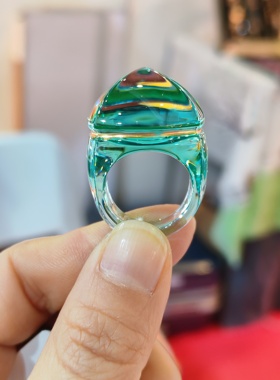 巴卡拉水晶戒指