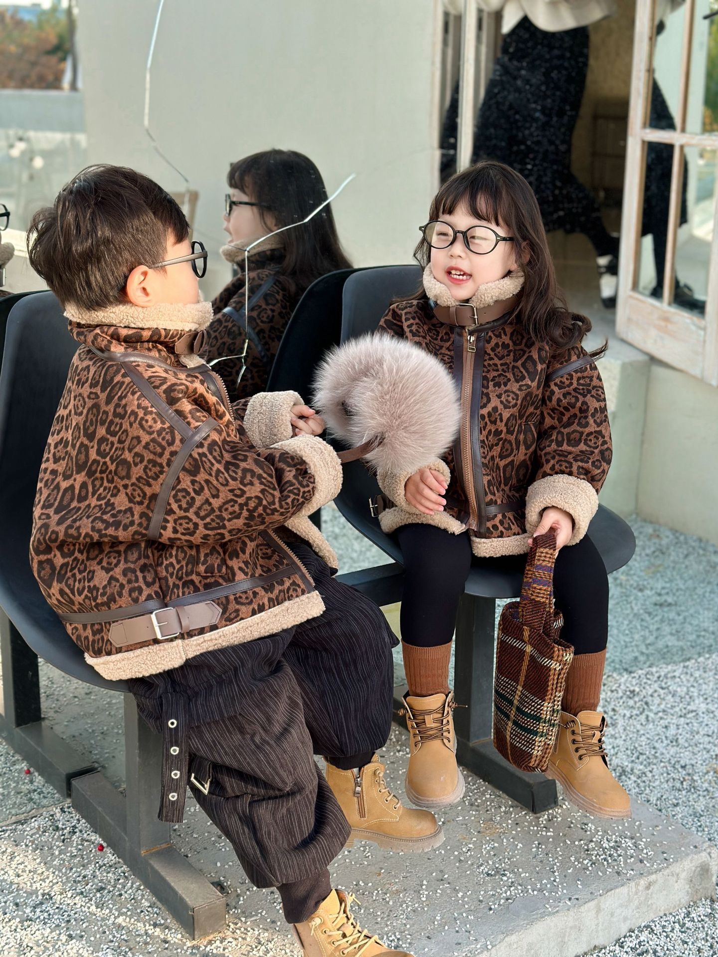 亲子装儿童皮毛一体外套2025新款豹纹麂皮绒羊羔绒加厚保暖机车服