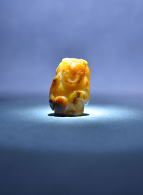 长30黄沁白玉独籽料遇贵人手牌