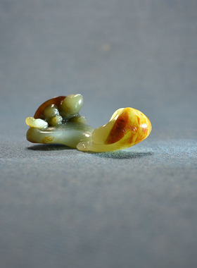 红皮翠青独籽料鲤鱼寿龟把件香插